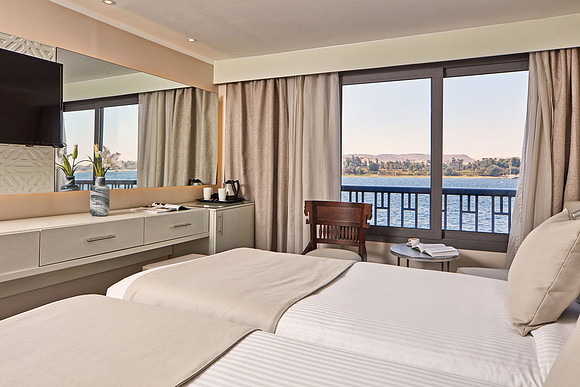 coral-sea-cruises_Q1A4343