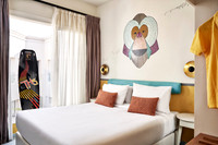 Turtles Inn | High Res. 300dpi